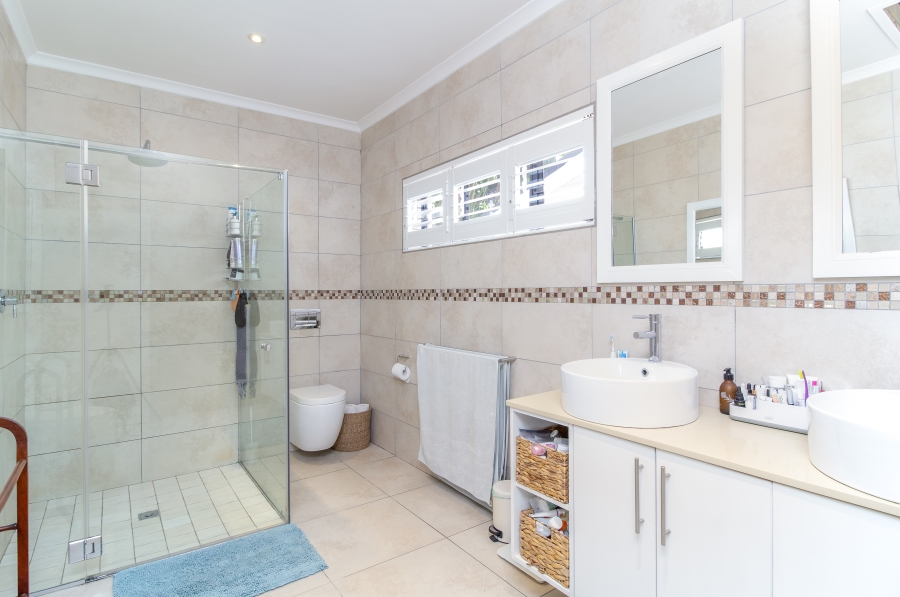 4 Bedroom Property for Sale in Tokai Western Cape